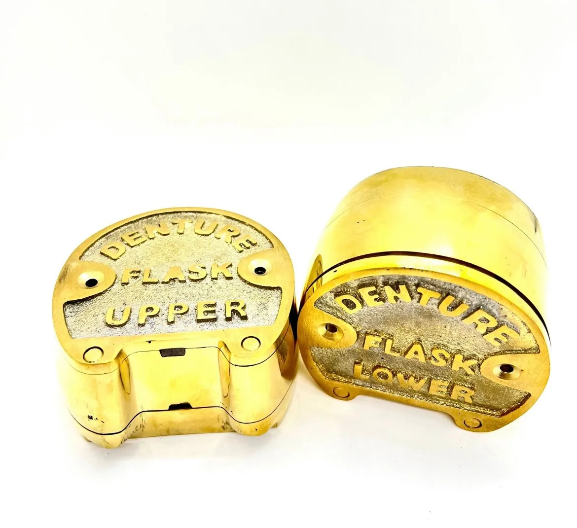 Copper Denture Flask Set، مكونات العلوية والسفلية